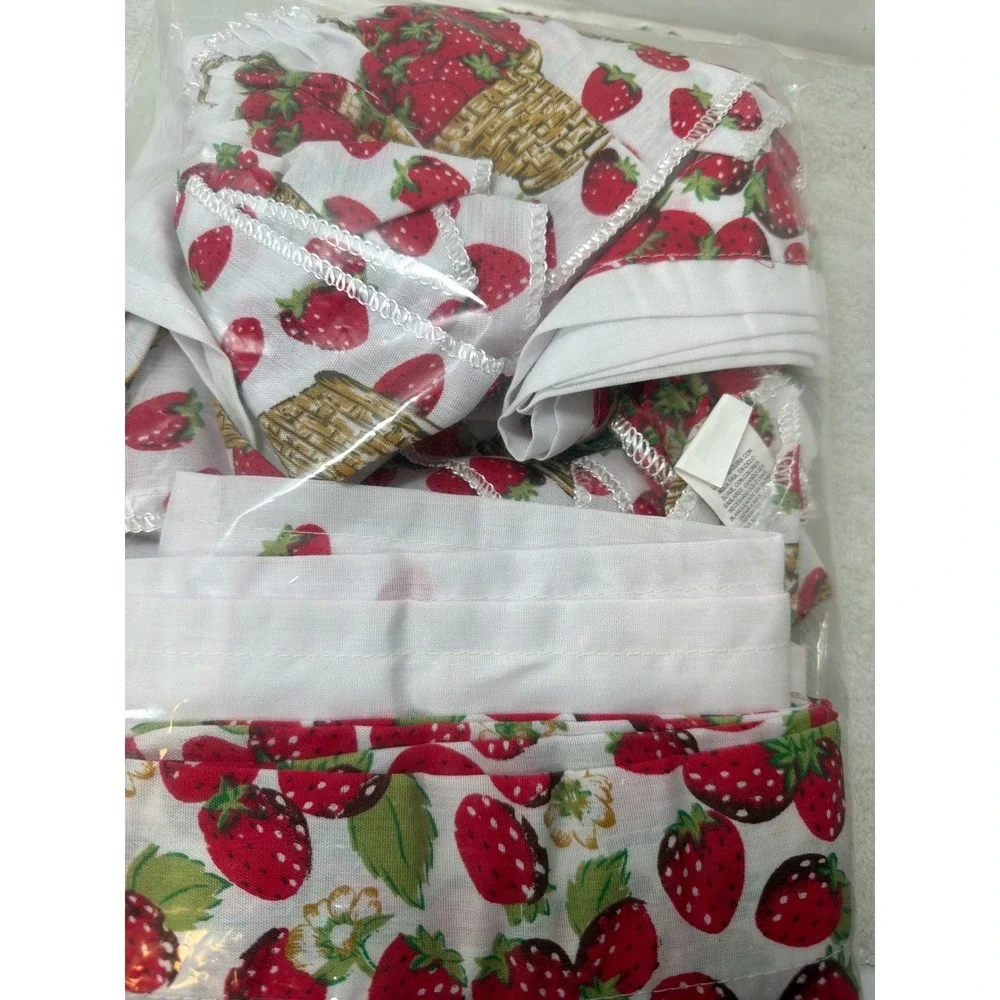NEW Lees Curtain Company Window Accents Tier Swag Set 36in Shortcake Strawberry